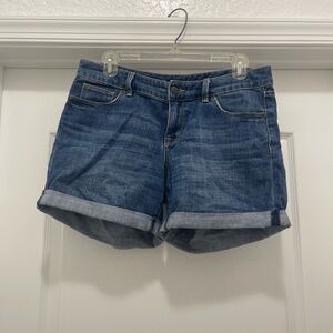 The Limited 5” Cuffed Denim Shorts, Sz 6